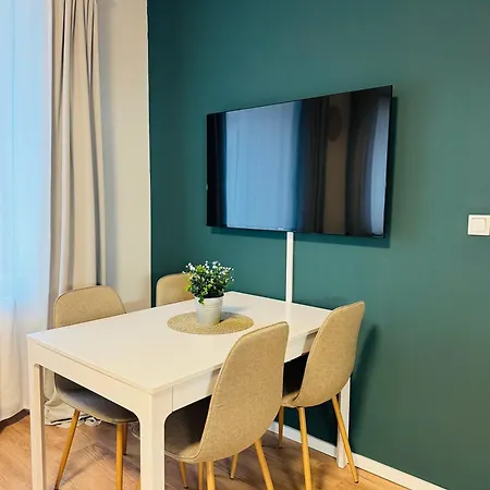 White - Statement Lägenhet